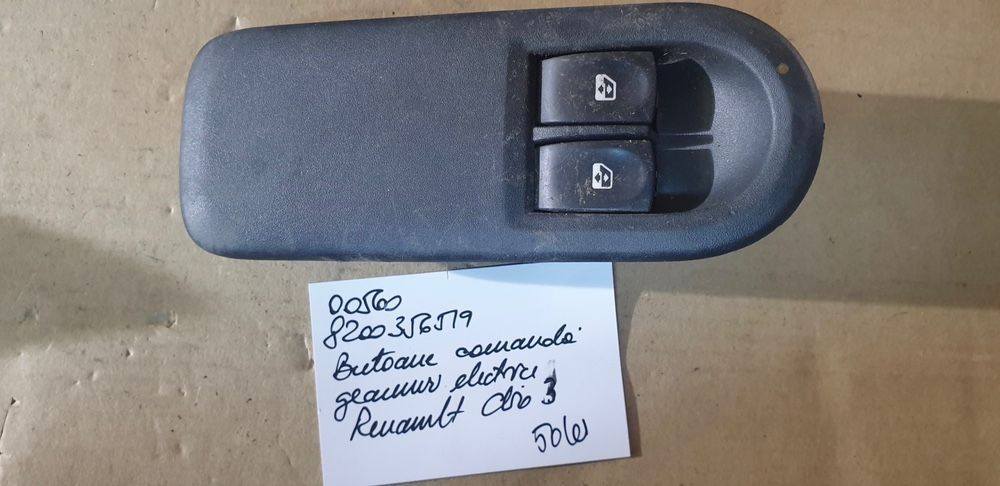 00560 Butoane comanda geamuri electrice Renault Clio 3