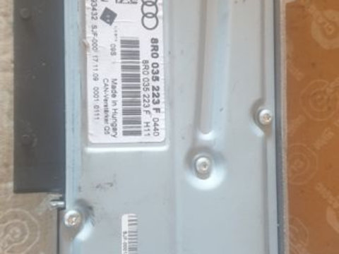 03564 Amplificator audio Audi A4 B8