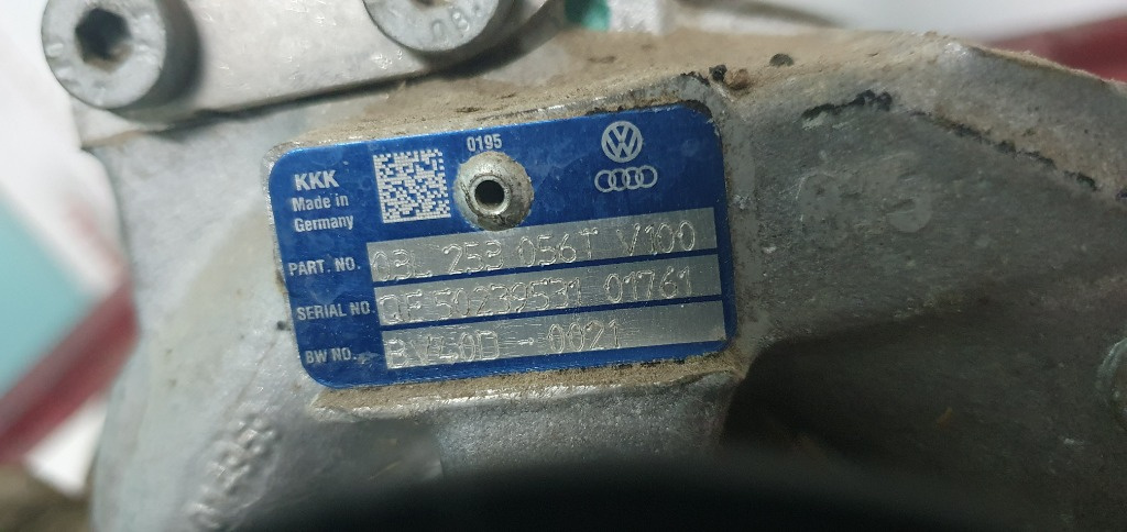 03L253056T Turbina Volkswagen Golf 6 2.0 TDI tip motor CFF