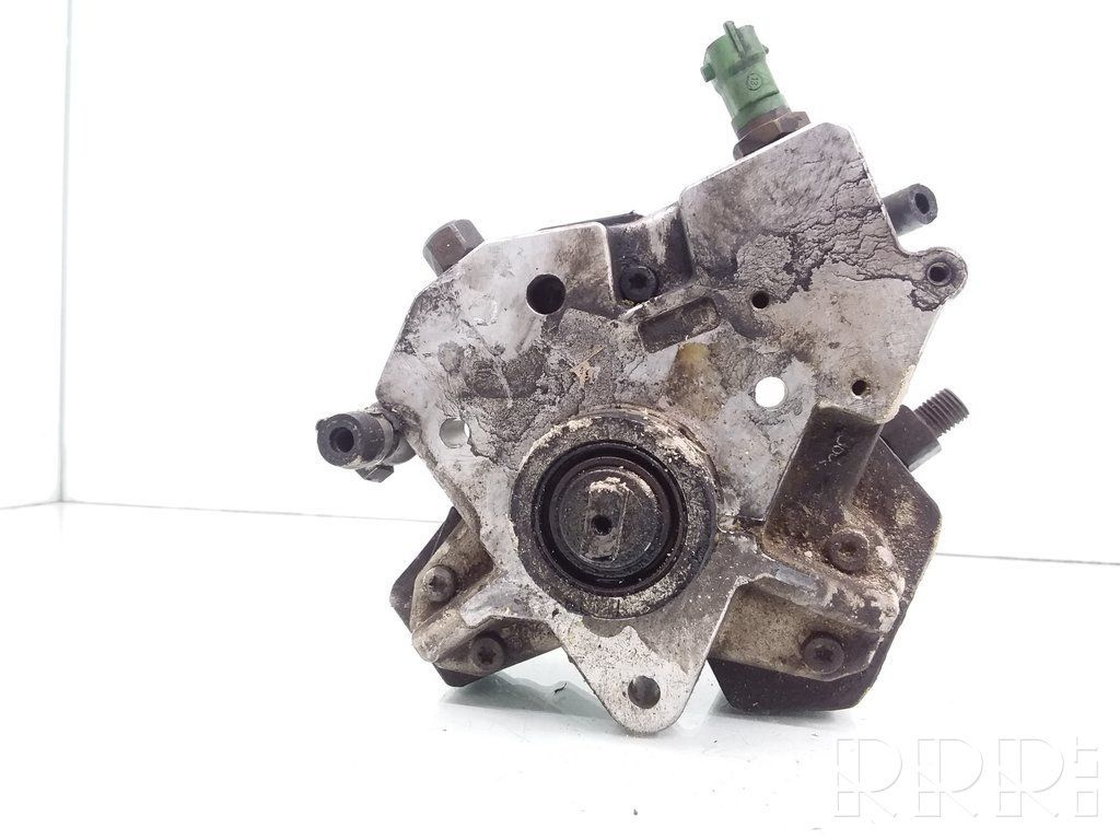 0445010111, 31303475 Pompa de inalta presiune Volvo V70 (2) 2.4d D5244T7