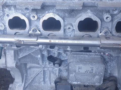 04E133320D Rampa injectoare Seat Alhambra (710) 1.4 TSI CZDA