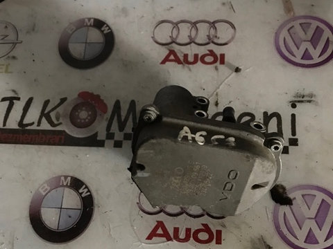 059129086E motoras galerie admisie stanga Audi A8 3.0