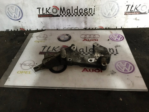 059130147 suport pompa injectie Audi A6 C6 3.0 BMK