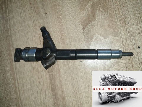 16600 MB40A Injector Injectoare Nissan Cabstar 2.5 dci cod 16600 MB40A