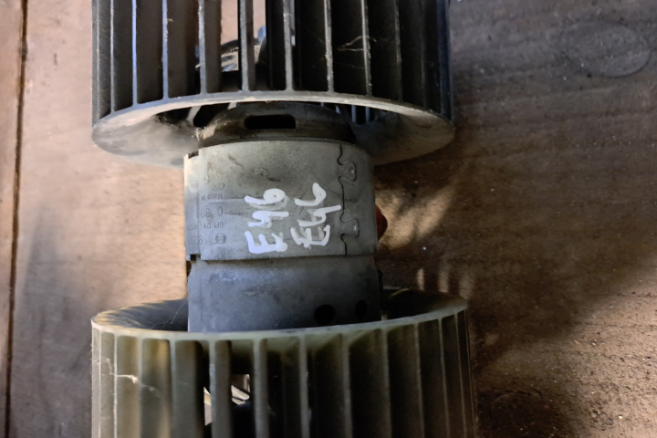 2023 original cod 0130101103 Ventilator habitaclu 