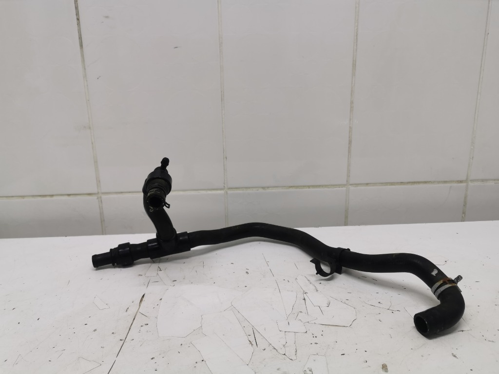 271A35835R Furtun Apa / Radiator Renault Clio 4 / 