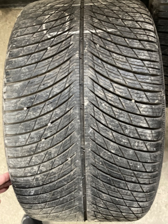 295/30 R21 Michelin Dot 2019