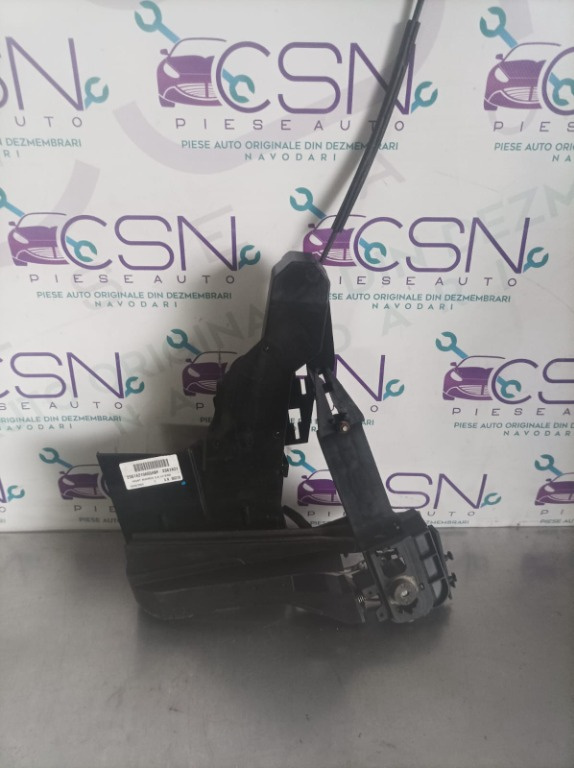 2S61A219A65ABF Închidere ușă față stânga For