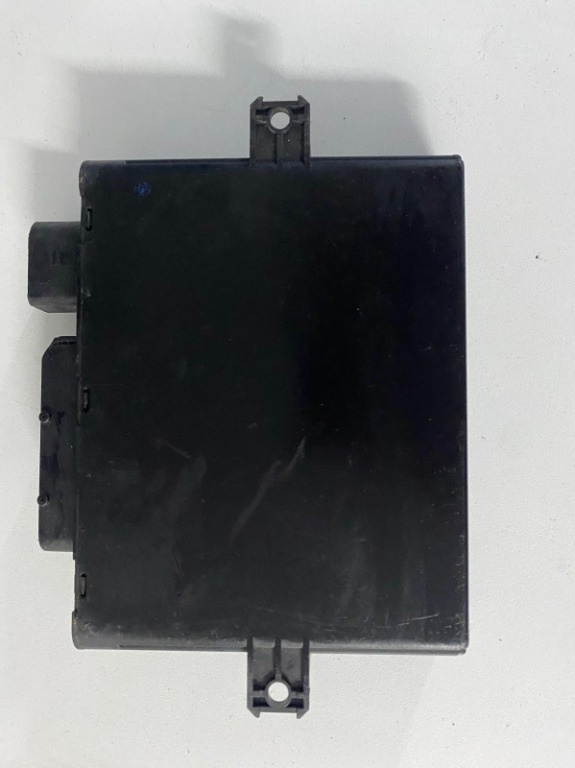 3D0909135N MODUL/CALCULATOR KEYLESS GO/KESSY VOLKSWAGEN PHAETON /TOUAREG 7L