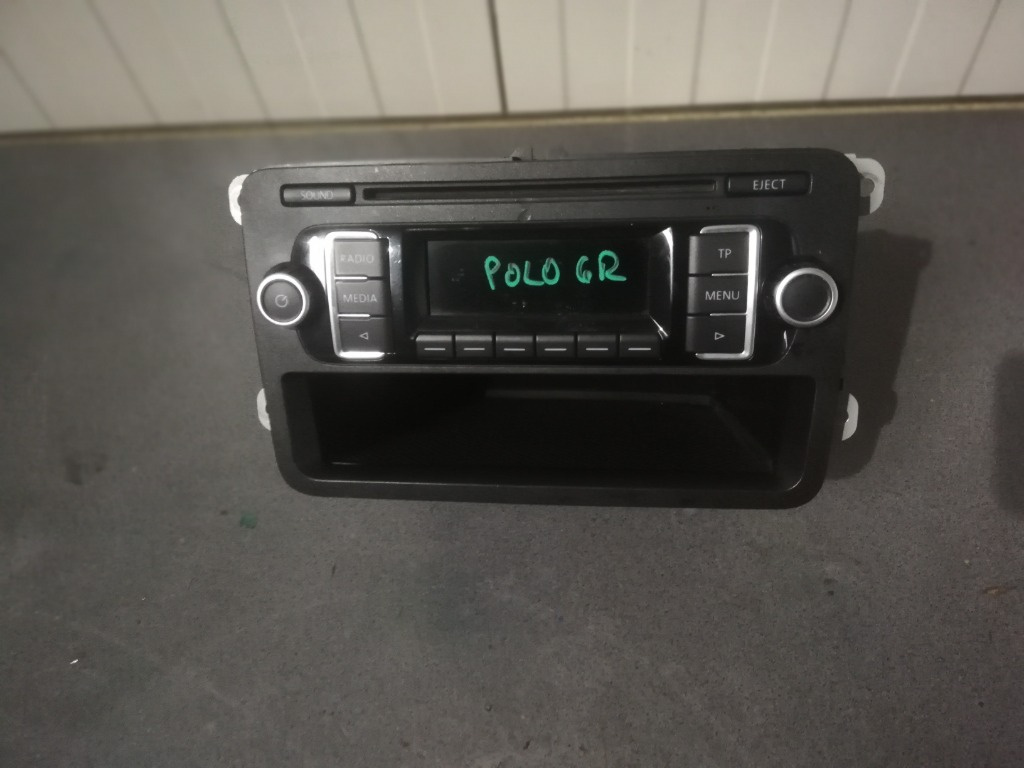 5M0035156D Radio CD VW Polo 6r an 2009 2010 2011 2012 2013