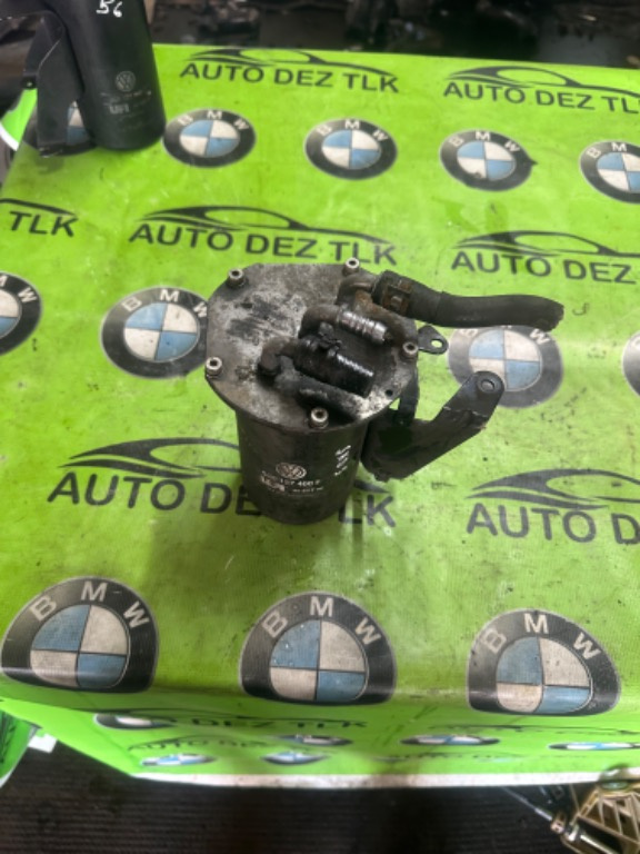 5Q0127400F Carcasa filtru motorina Skoda Octavia 3 Sedan 1.6 TDI 105 cai motor CLH an 2013 2014 2015