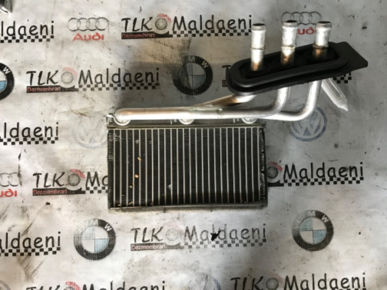 669180B radiator încălzire habitaclu BMW X5 E70