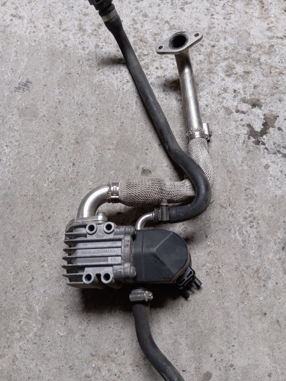 7548415 supapa egr BMW e93 e92 e90 e60 e61 3.0 benzina stare perfecta