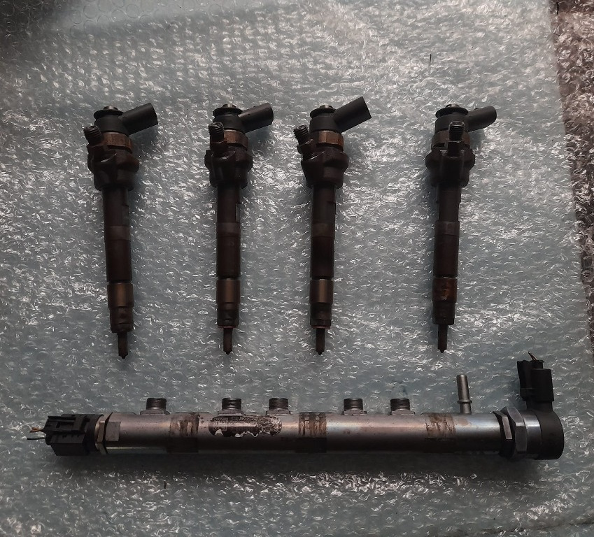 779844605 INJECTOR BMW E90 320D , N47D20A