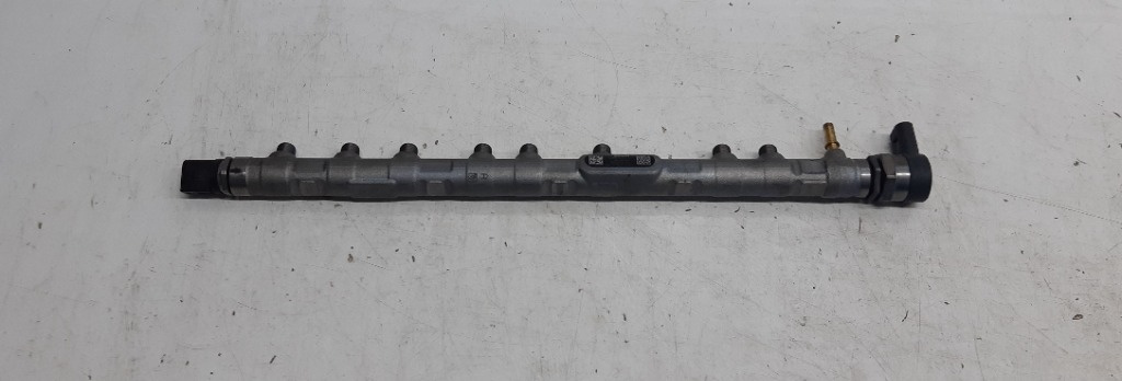 850815504 Rampa Injectie / Injectoare BMW X6 F16 5.0 N57D30C EURO 6 386cp X5 F15
