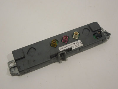 8K5035225 - Amplificator antena Audi A4 A5 B8