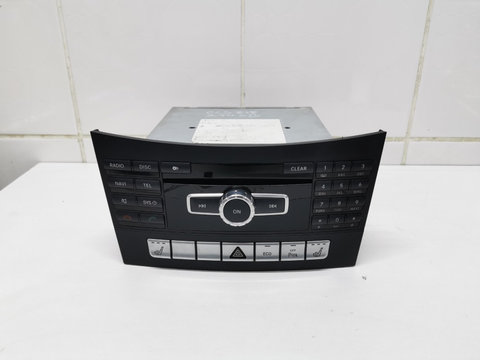 A2129006517 Navigatie / Radio / CD Player / HeadUnit Mercedes CLS W218 / E Class W212 / E Coupe W207