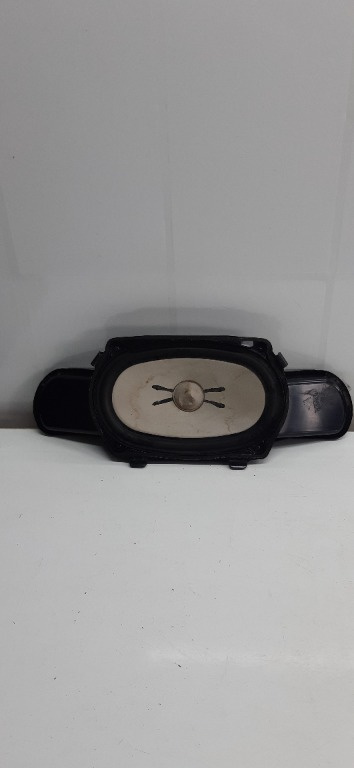 A2218202502 Subwoofer Mercedes S Class W221