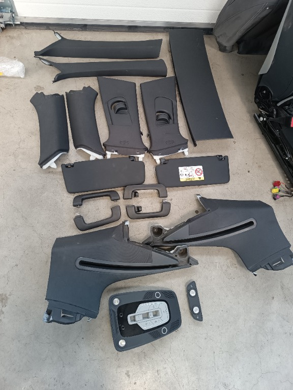 Accesorii plafon Audi A4 B9 combi S line stâlpi parasolare mânere plafoniera