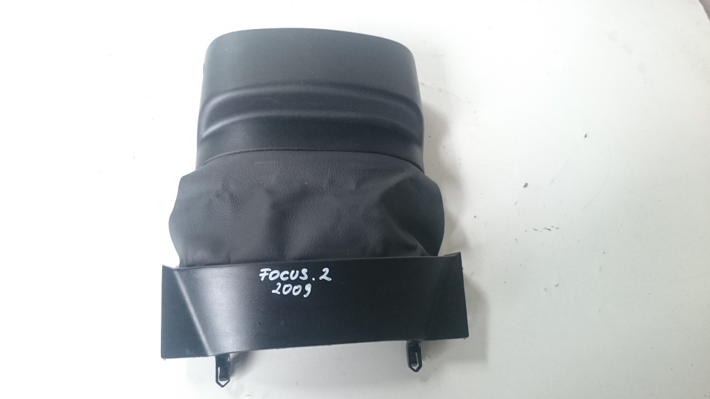 Acoperire panou pt Ford Focus 2 2009