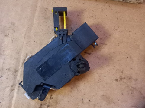 Actuator ambreiaj Renault Megane 3 cod produs:8200666173A