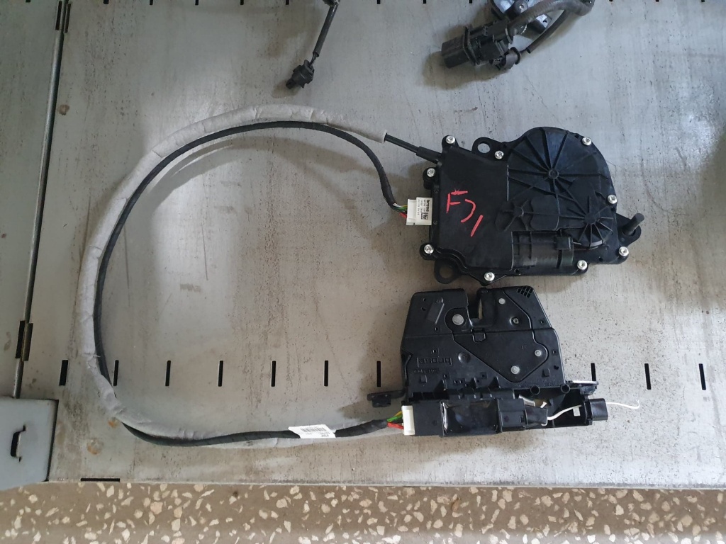 Actuator broasca incuietoare haion BMW seria 3 F31