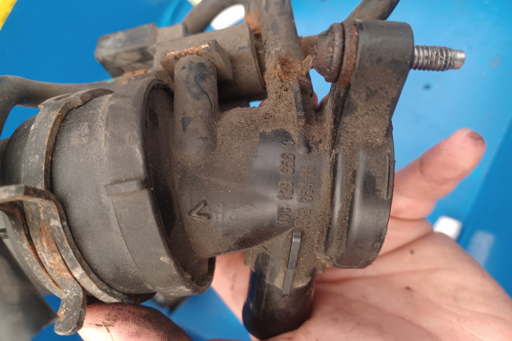 Actuator electric turbosuflanta 03C129656C Volkswa