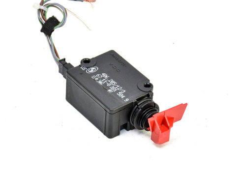 Actuator Electronic Inchidere / Deschidere Capota Portbagaj / Haion BMW 3 (E46) 1998 - 2007 8381584, 8 381 584, 6711 8381584, 6711-8 381 584, 67.11-8 381 584