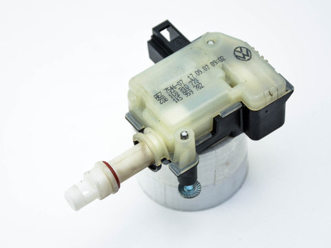 Actuator Electronic Usita Rezervor VW PHAETON (3D) 2002 - Prezent Motorina 1C0810773, 1K5959782, 3B0959782