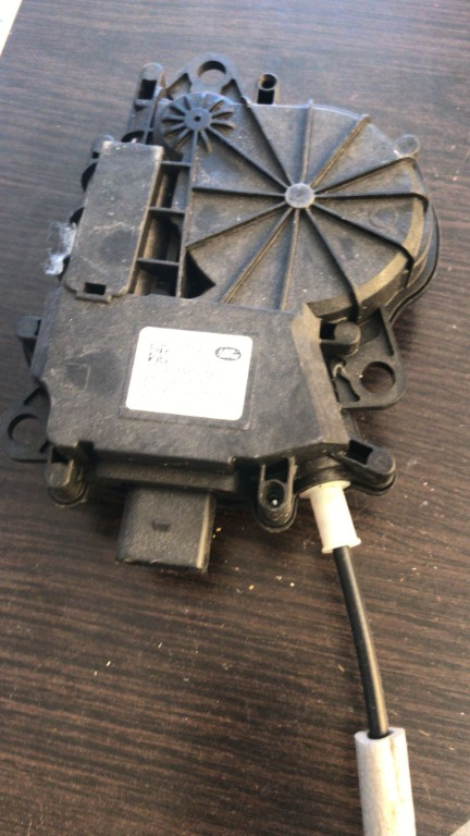 Actuator haion JAGUAR F-PACE X761 cod 404c10ad