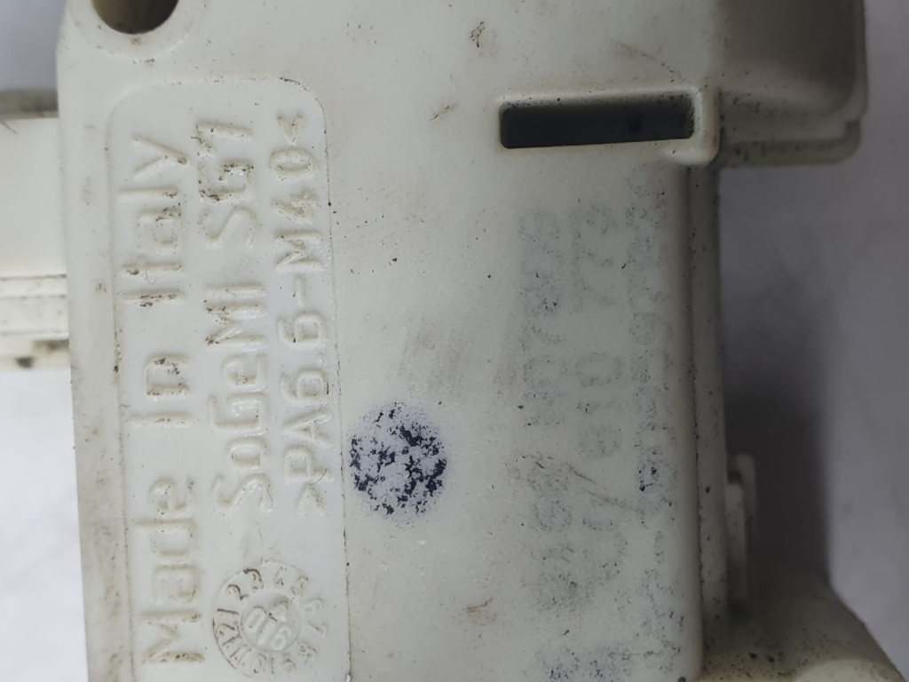 Actuator inchidere usita rezervor 4L0810