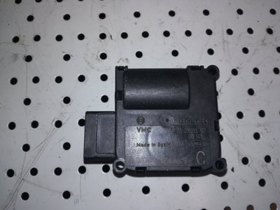 Actuator/ Motoras Grila Aeroterma Audi A6 4F C6