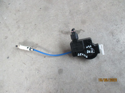 Actuator motoras usita rezervor Lexus IS II 220D 1