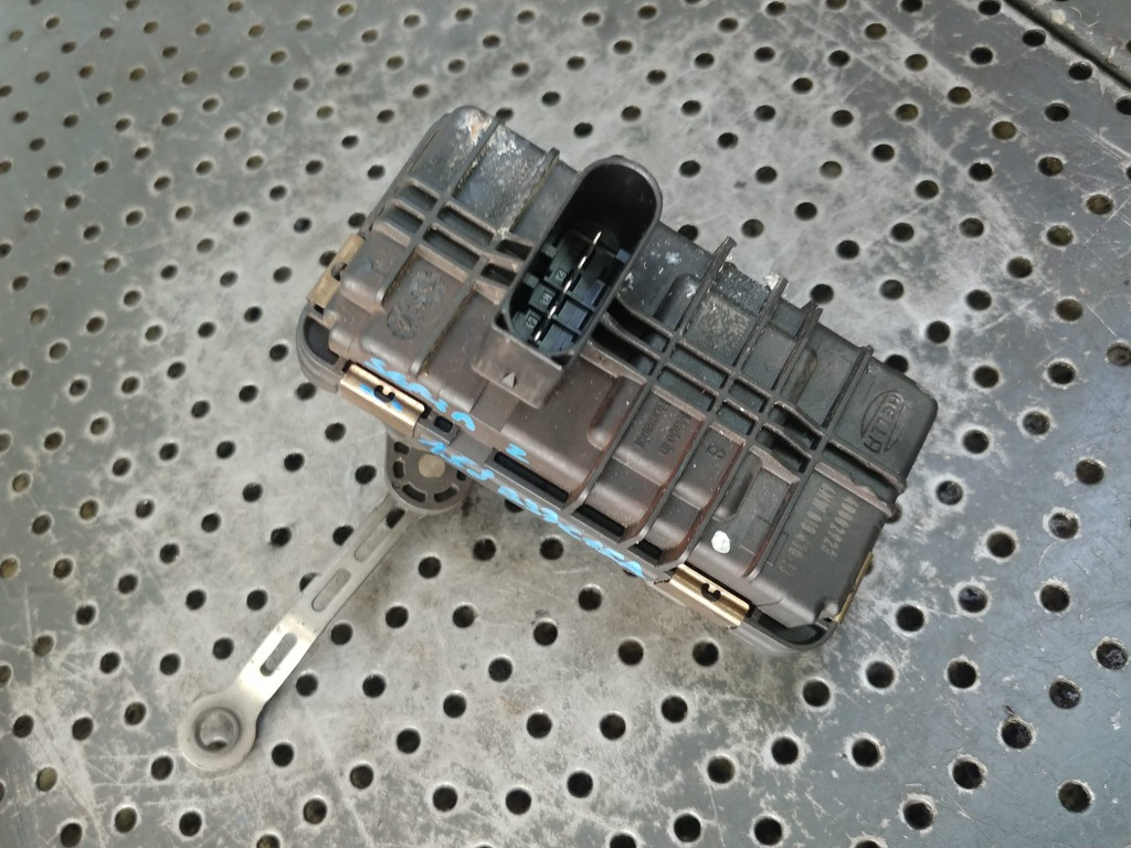 Actuator turbina 1.5 d b37c15a bmw serie 2 f45 400