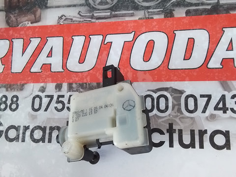 Actuator usa rezervor Mercedes-Benz A 170 2.0 Motorina 2007, A2038201997