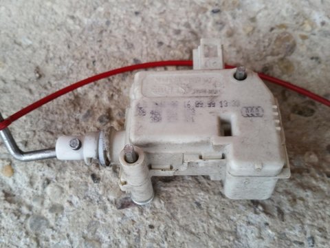 Actuator usita rezervor Audi A6, 2001, 4B0862153