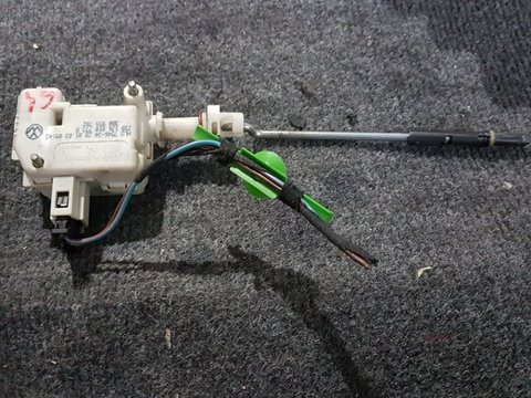 Actuator usita rezervor Vw Golf 4 1J6810773B, 1J6 810 773 B 1998-2004