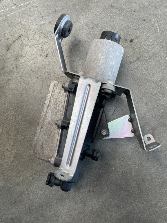 Actuator Vw/Porsche hybrid cod 7L0142060A