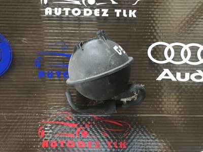 Acumulator presiune vacuum VW Golf 5 2.0 cod 7M0 1
