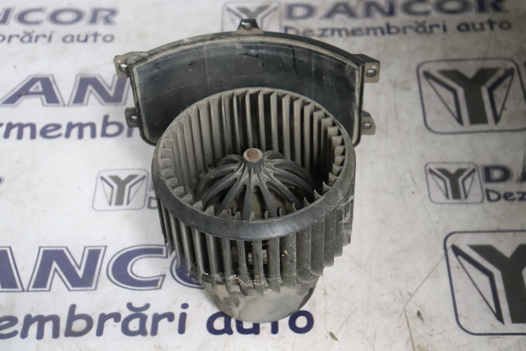 AEROTERMA HABITACLU VOLKSWAGEN T5 AN 2006-2015 7H1820021B