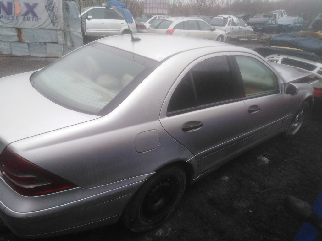 Aeroterma Mercedes C-Class W203 2001 Sed