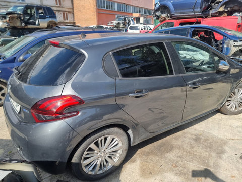 Aeroterma Peugeot 208 2016 HatchBack 1.2 VTi HMZ (EB2F)