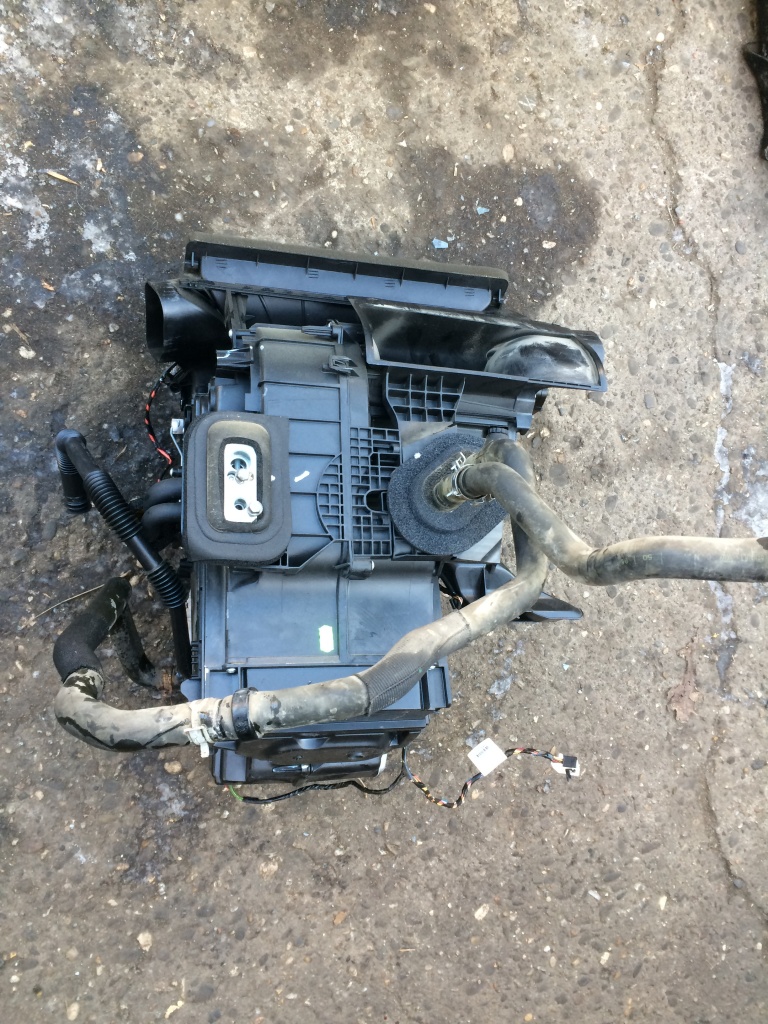 Aeroterma renault clio 3 an 2008 cu clima