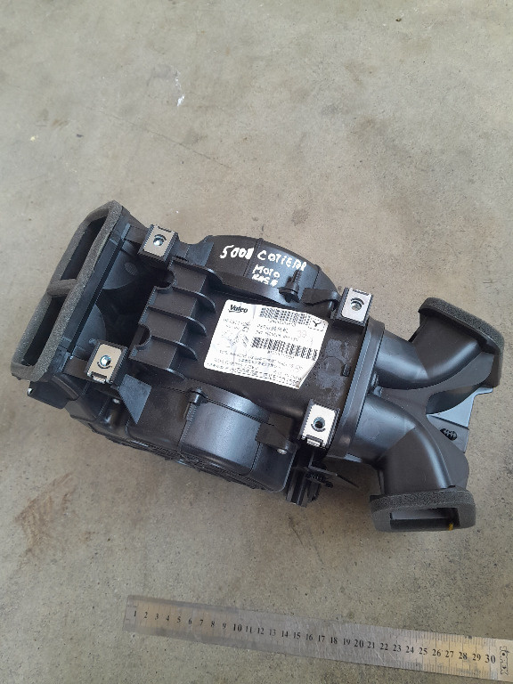 Aeroterma spate 9815114280 Peugeot 5008 II 2017 2018 2019 2020 2021 2022...