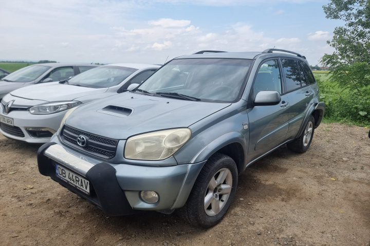 Aeroterma Toyota RAV 4 2005 SUV 2.0 1CD-FTV