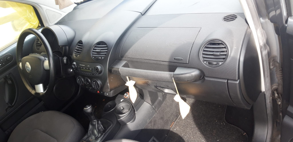 Aeroterma Volkswagen Beetle 2003 coupe 1