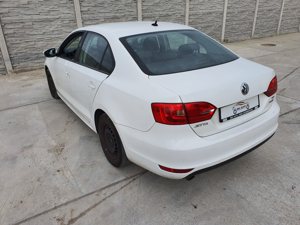 Aeroterma Volkswagen Jetta 2012 BERLINA 