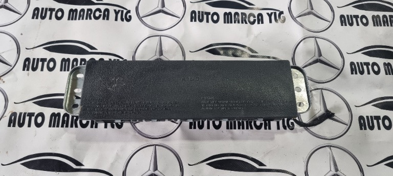 Airbag genunchi Mercedes GLA H247 A2478602800
