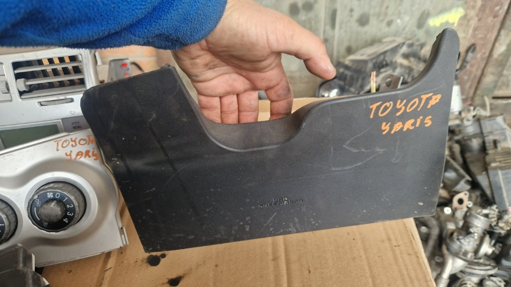 Airbag genunchi Toyota Yaris 1.4 diesel 2007