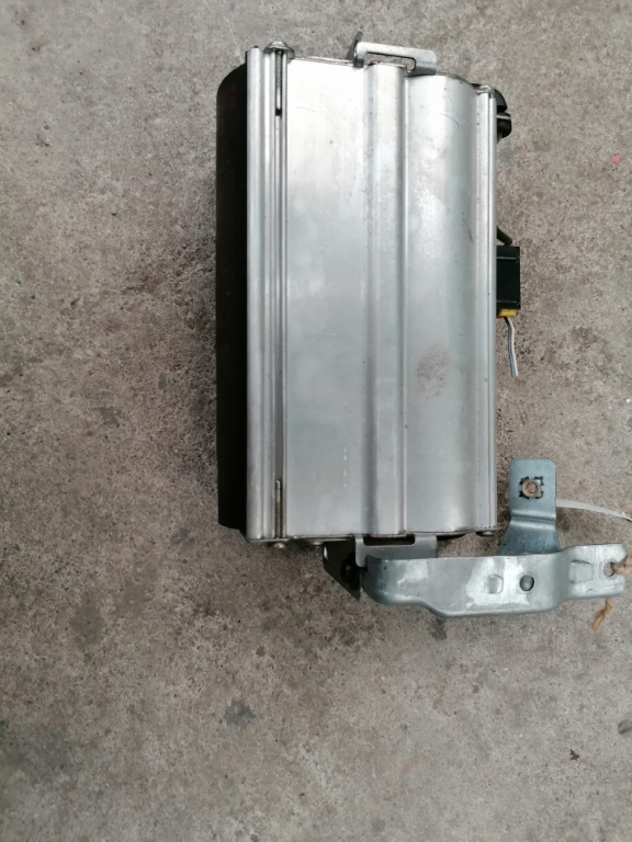 Airbag pasager Audi A3 2001 1.9 TDI 8L0880202E